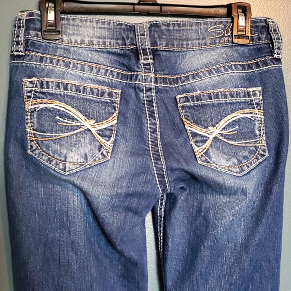 Silver Jeans Eden flare - Picture 6 of 6